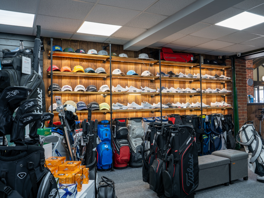 Garon-Park-Golf-Shop-1